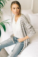 Load image into Gallery viewer, Front Pocket Tee in White