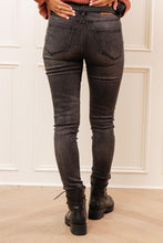 Load image into Gallery viewer, FALSE