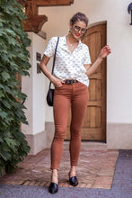 Load image into Gallery viewer, FALSE