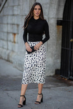 Load image into Gallery viewer, Anita Printed Midi Skirt
