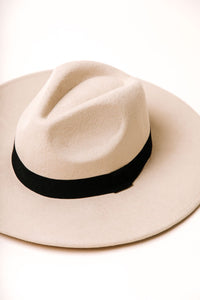 Ada Panama Hat in Beige