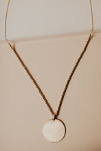 Load image into Gallery viewer, Circle Pendant Beaded Necklace
