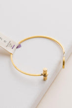Load image into Gallery viewer, Handmade Circle + Bar Cuff
